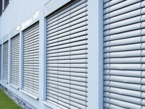 Brise Soleil Orientable avec guidage par câbles