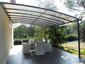 Pergola à toile